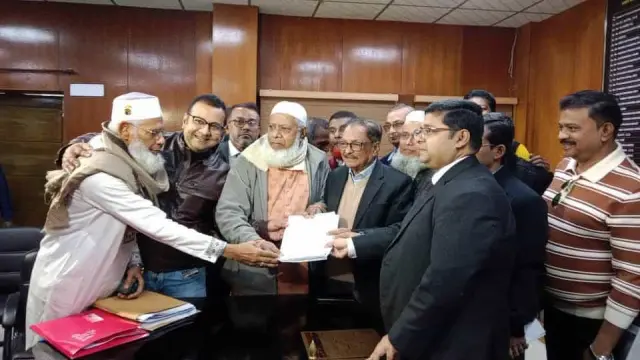 ভোলা ১ আসনে ধানের শীষ প্রতীকের প্রার্থী গোলাম নবী আলমগীরের মনোনয়নপত্র দাখিল