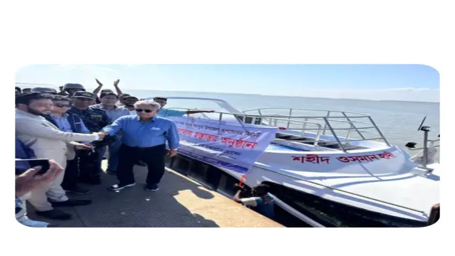 ভোলায় উপকূলীয় মানুষের জরুরি স্বাস্থ্যসেবা নিশ্চিতে‘শহীদ ওসমান হাদী ওয়াটার অ্যাম্বুলেন্স’ হস্তান্তর করলেন নৌপরিবহন উপদেষ্টা