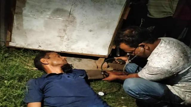 ইয়াবা গিলে অচেতন মাদক কারবারি