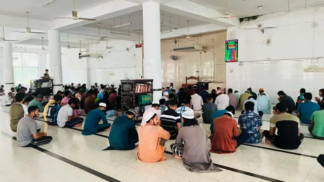 যবিপ্রবিতে জুলাই শহীদদের স্মরণে দোয়া ও মোনাজাত অনুষ্ঠিত