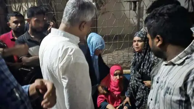 যশোরে সন্ত্রাসী রাতিনের হাতে ছাত্রদল নেতা সোহানুর ছুরিকাহত