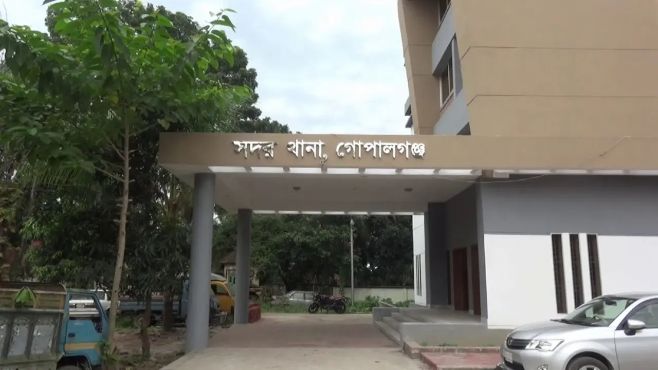 আ’লীগের ঢাকা লকডাউন কর্মসূচির ঘটনায় গোপালগঞ্জে পৃথক দুই মামলায় আসামী ৩৬৭, গ্রেফতার-৫