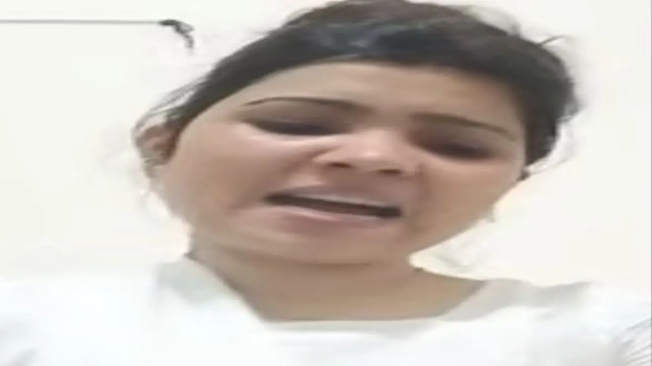 বাগেরহাটে এক নারীকে ঘিরে নানা আলোচনা