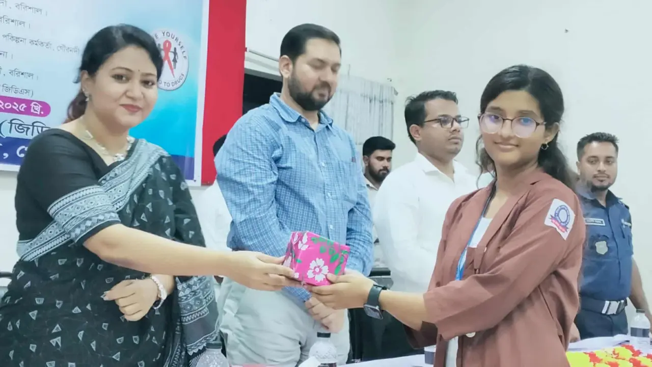 বাল্যবিয়ে ও মাদক প্রতিরোধে বিতর্ক প্রতিযোগিতা