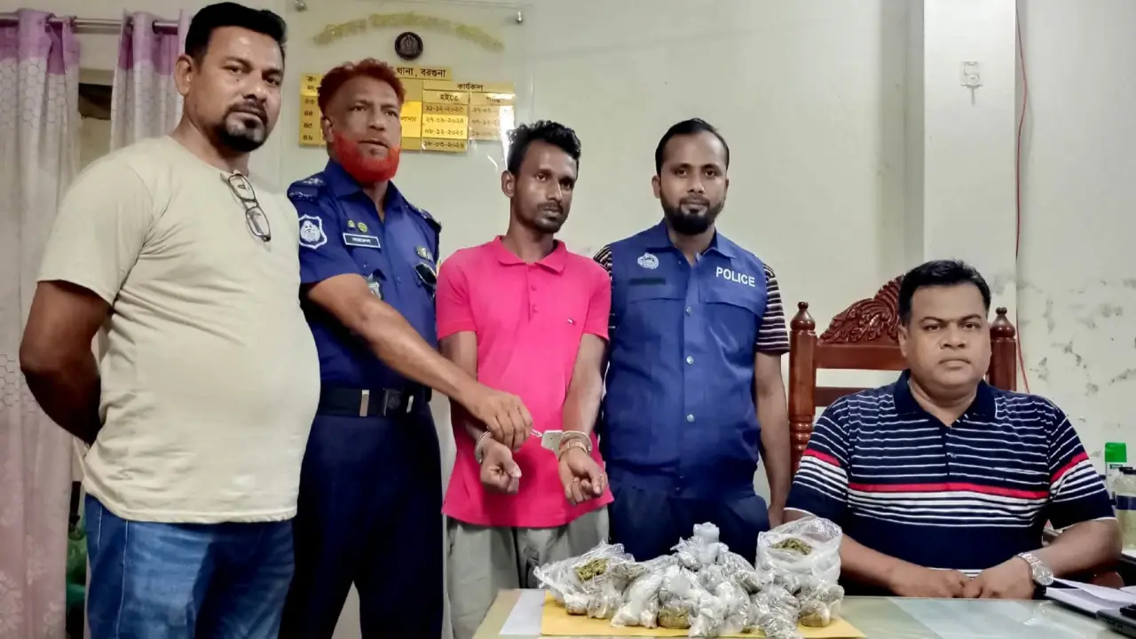 বামনায় ৭৫০ গ্রাম গাঁজাসহ মাদক কারবারি গ্রেফতার