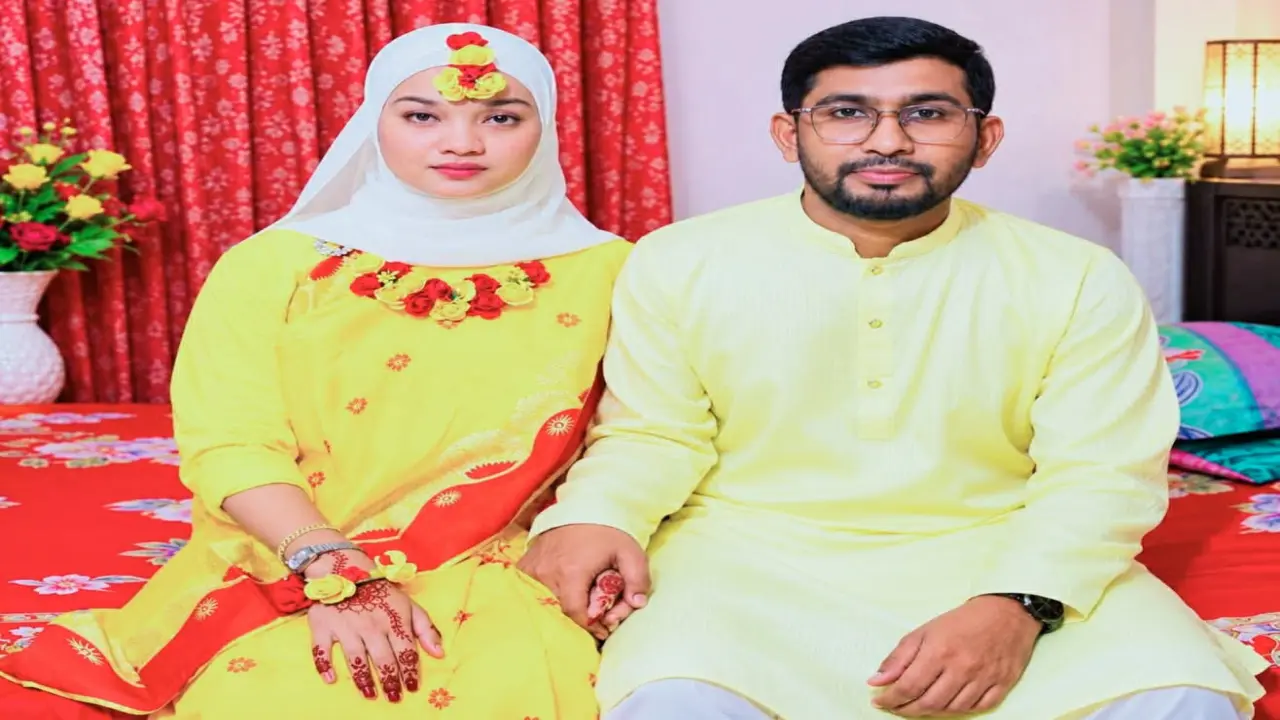 বাংলাদেশীকে বিয়ের পর প্রথম  শশুর বাড়ি এলেন মালয়েশিয়ান  তরুনি