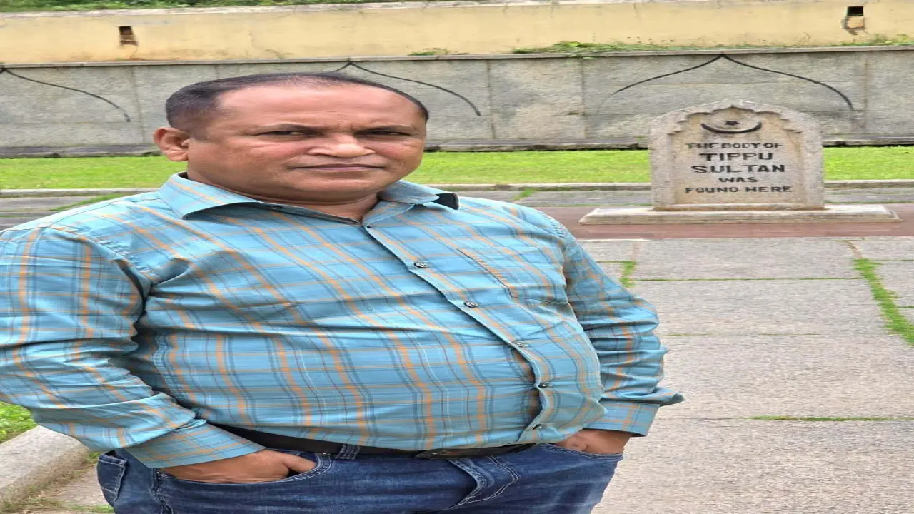 বাউফলে মাফিয়া ডন জয়দেবকে রক্ষার পাঁয়তারা; জব্দ পপি বীজ নিয়ে লুকোচুরি