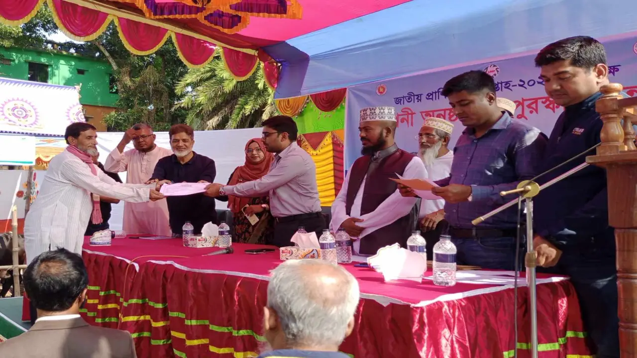 বরগুনার বামনায় জাতীয় প্রাণিসম্পদ সপ্তাহ–২০২৫ এর শুভ উদ্বোধন