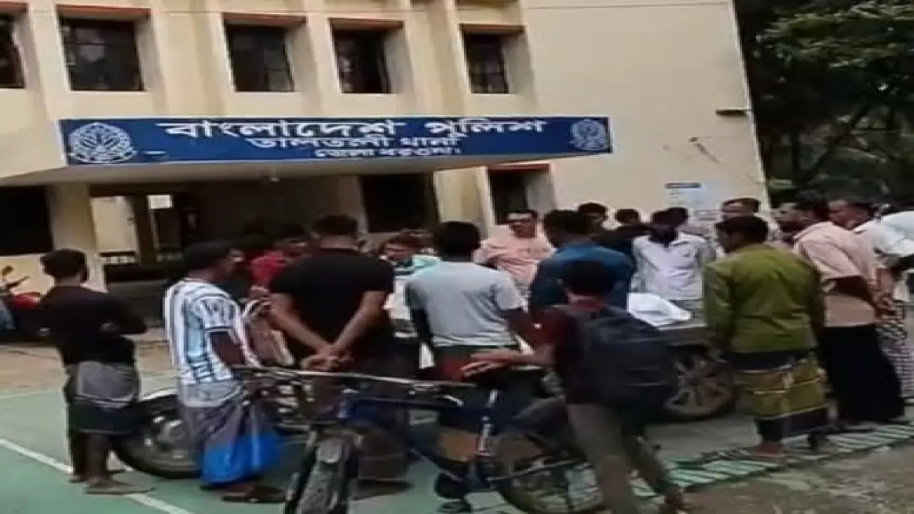 বরগুনার তালতলীতে গাছ কাটতে গিয়ে গাছচাপায় শ্রমিকের মৃত্যু