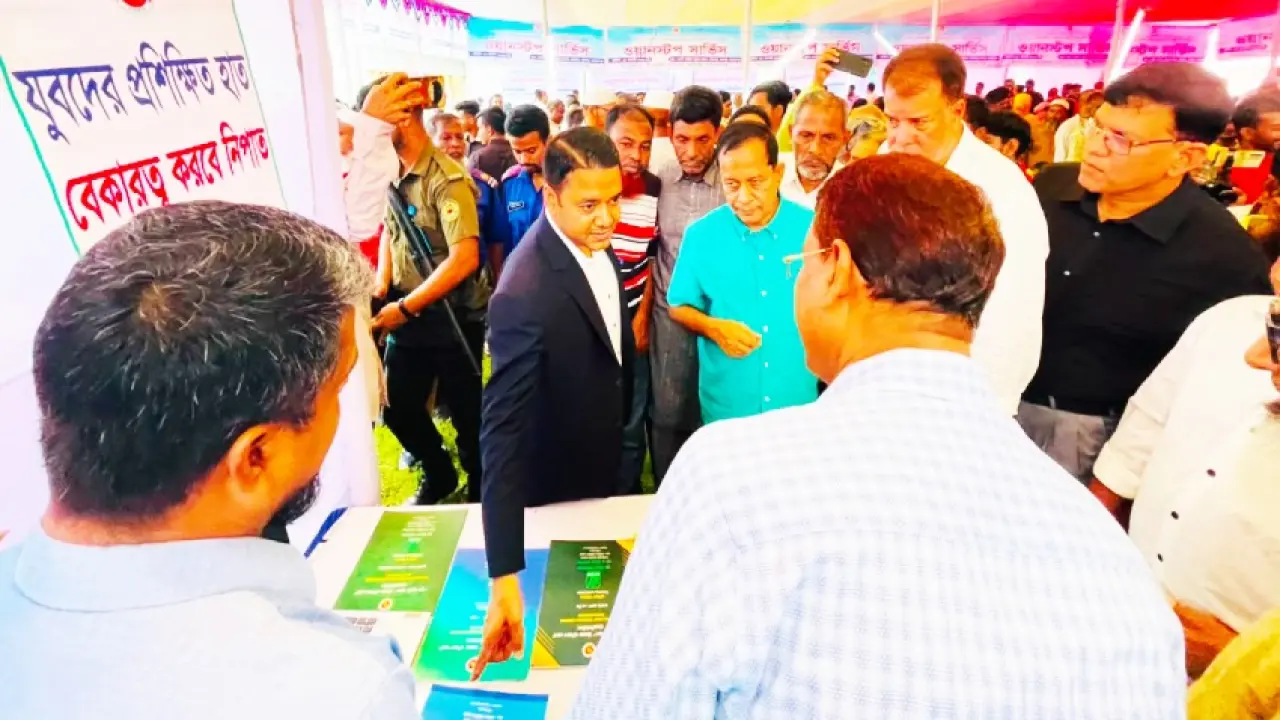 দাউদপুরে সেবার ব্যতিক্রমী আয়োজন, উপকৃত ৯ হাজার মানুষ