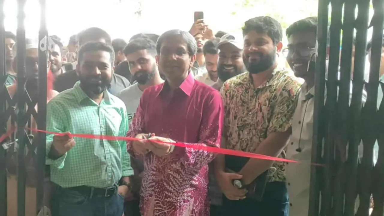 দীর্ঘদিন পর শিক্ষার্থীদের জন্য পুনরায় চালু হলো যবিপ্রবির ক্যাফেটেরিয়া