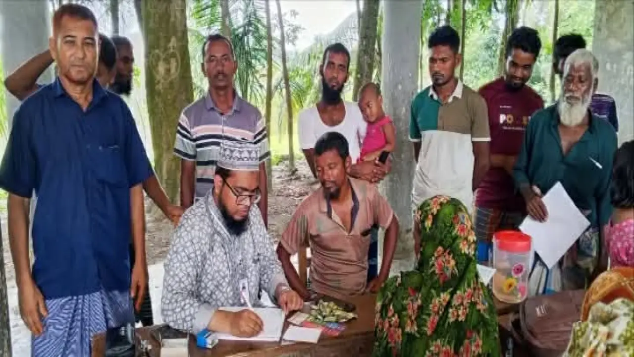 দূর্গম চরাঞ্চলের মানুষের দোরগোড়ায় স্বাস্থ্যসেবা  ক্যাম্পেইন ও ফ্রি স্বাস্থ্য ক্যাম্প পরিচালনা করা হয়।