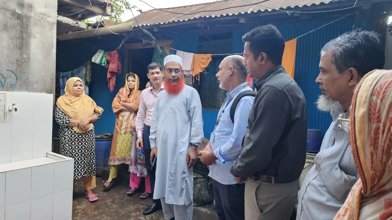 এনজিও বিষয়ক ব্যুরোর পরিচালক বরিশাল সিটি কর্পোরেশনের আওতাভুক্ত বালুরমাঠ এলাকায় ব্র‍্যাকের আরবান ডেভেলপমেন্ট প্রোগ্রামের কার্যক্রম পরিদর্শন