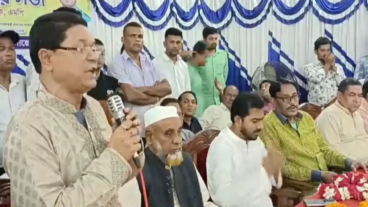 গলাচিপা চাঁদাবাজ, সন্ত্রাস মুক্ত  ও উন্নয়নের রোল মডেলে প্রতিষ্ঠিত করতে চাই – প্রতিমন্ত্রী নুরুল হক নুর