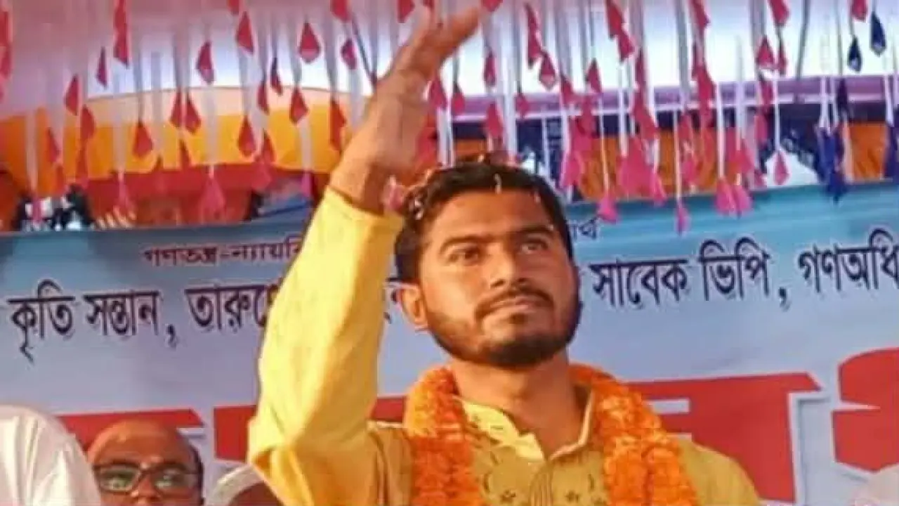 গলাচিপা-দশমিনাবাসীকে শুভেচ্ছা জানিয়ে নুরের ফেসবুক পোস্ট