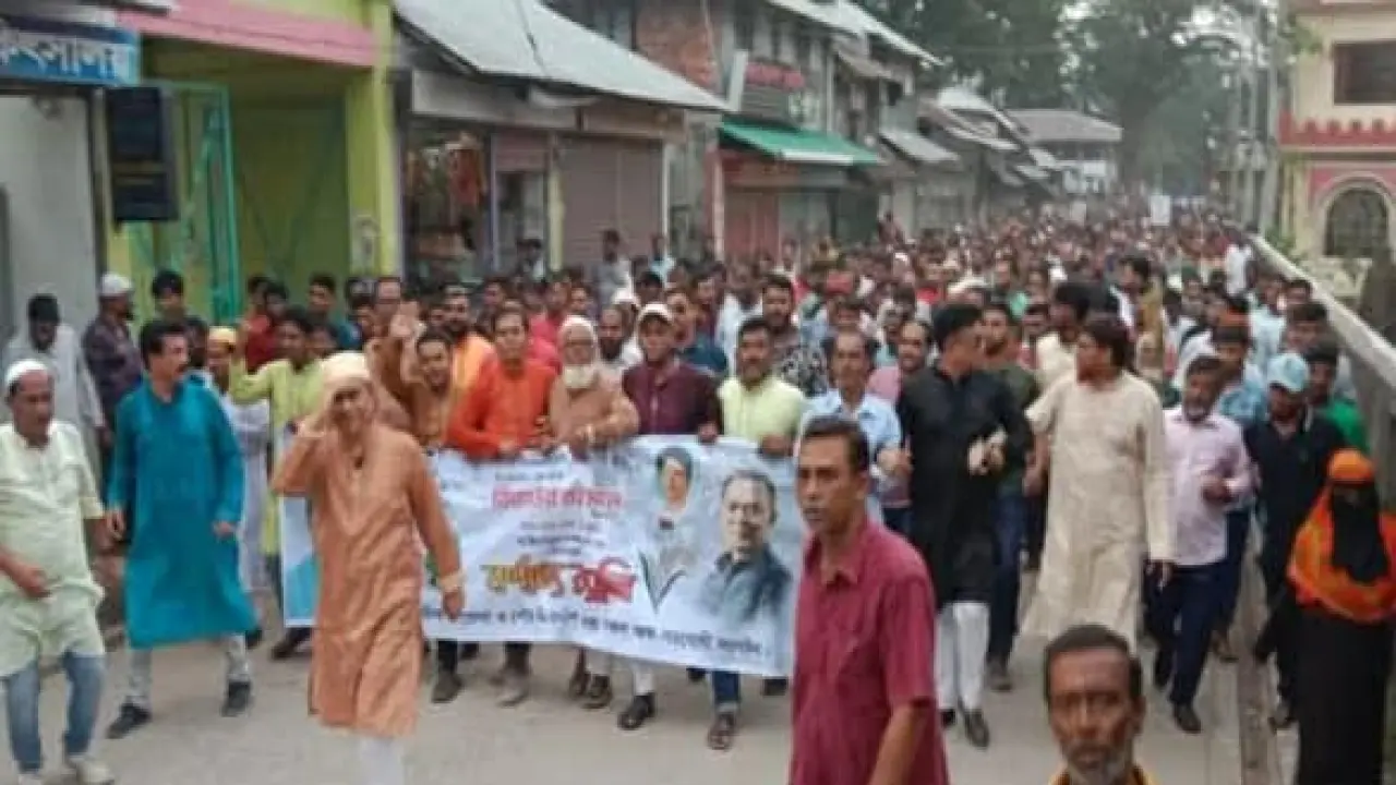 গলাচিপায় বিপ্লব ও সংহতি দিবসে বর্ণাঢ্য র‍্যালি ও সমাবেশ