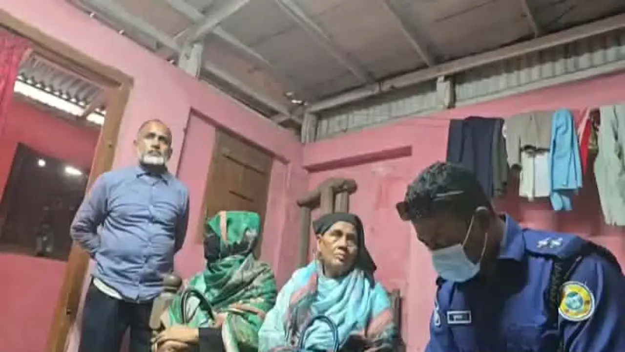 গলাচিপায় বৃদ্ধের গলিত লাশ উদ্ধার