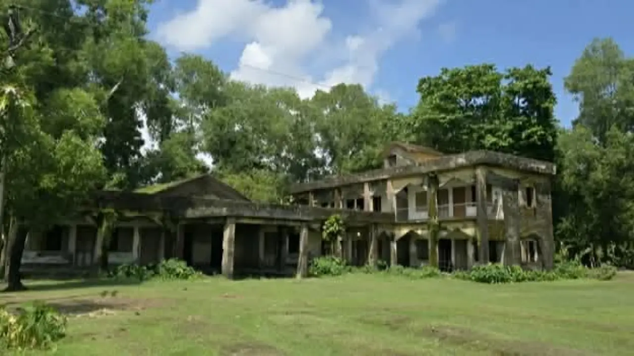 গলাচিপায় ইউপি কমপ্লেক্স থাকলেও, ২০ বছরেও  বসেননি চেয়ারম্যান কিংবা মেম্বাররা।