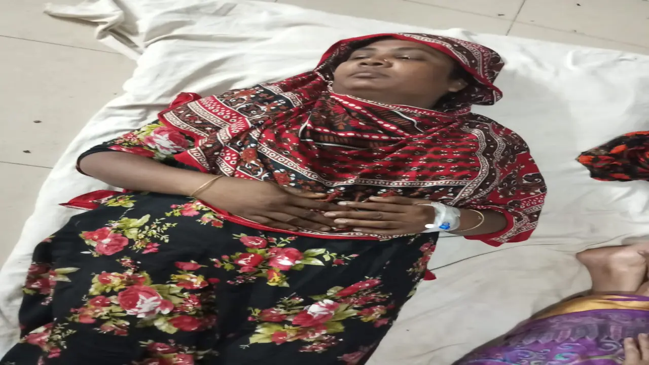 গলাচিপায় পাওনা টাকা চাইতে গেলে স্বামী-স্ত্রী গুরুতর আহত  হাসপাতালে ভর্তি