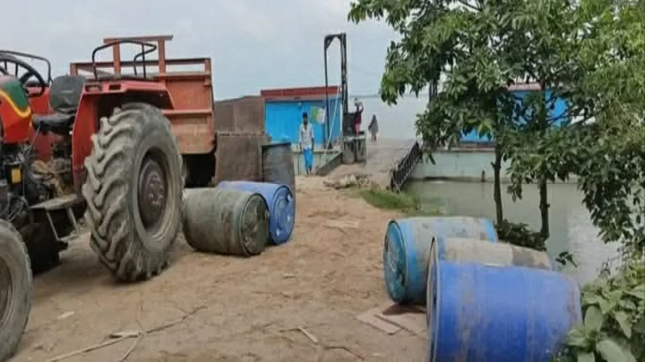 গলাচিপায় তেল সিন্ডিকেটের অভিযোগ