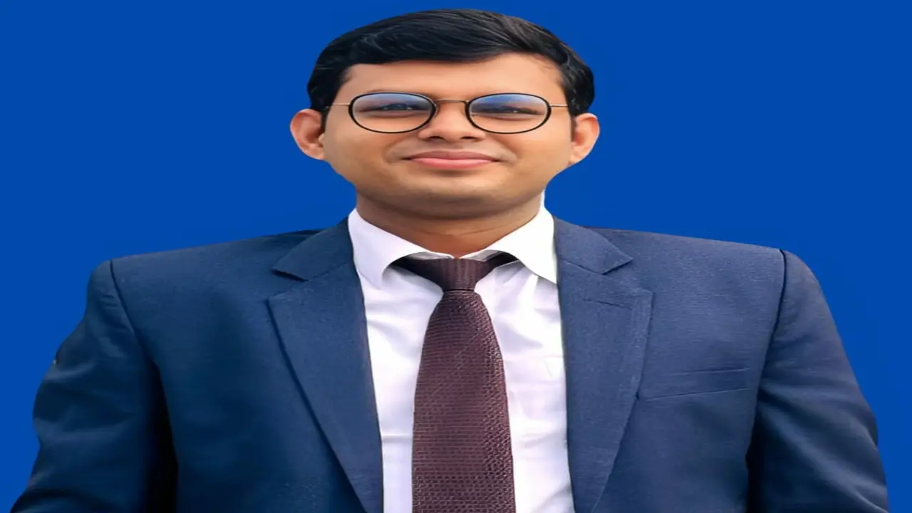 গোবিপ্রবিসাসের নেতৃত্বে রাসেল - নাঈম