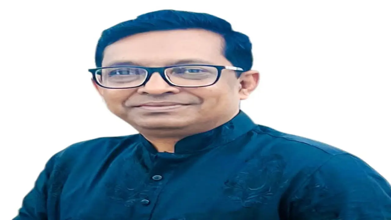 গোপালগঞ্জ-০২ আসন :  স্বতন্ত্র প্রার্থী কামরুজ্জামানকে স্বেচ্ছাসেবক লীগের কেন্দ্রীয় কমিটির উপদেষ্টা পরিষদের সদস্য থেকে বহিস্কার