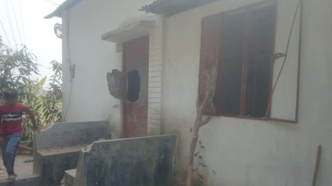 গোপালগঞ্জে আধিপত্য বিস্তারকে কেন্দ্র করে দুই গ্রুপের সংঘর্ষে নিহত-১, আহত-১৪