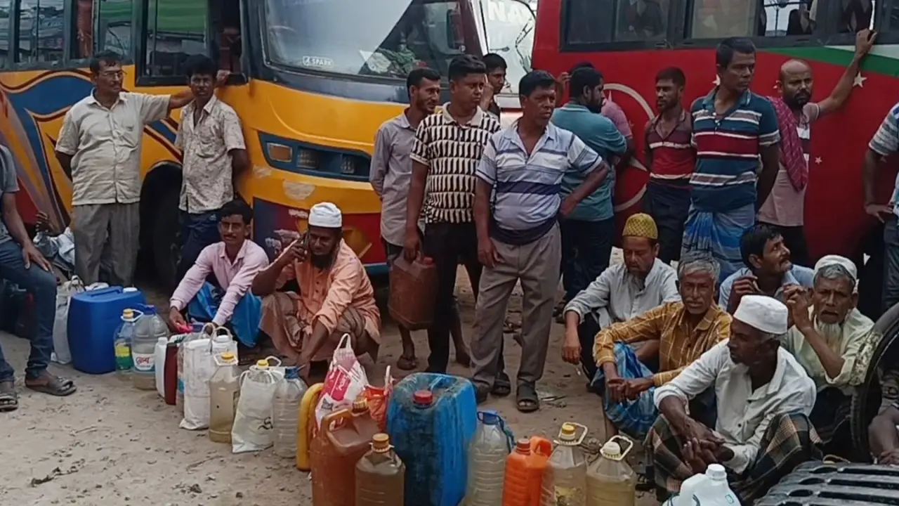 গোপালগঞ্জে বিতরণ হয়নি 'ফুয়েল কার্ড', ২১টি ফিলিং ষ্টেশনের ট্যাগ অফিসার নিয়োগ
