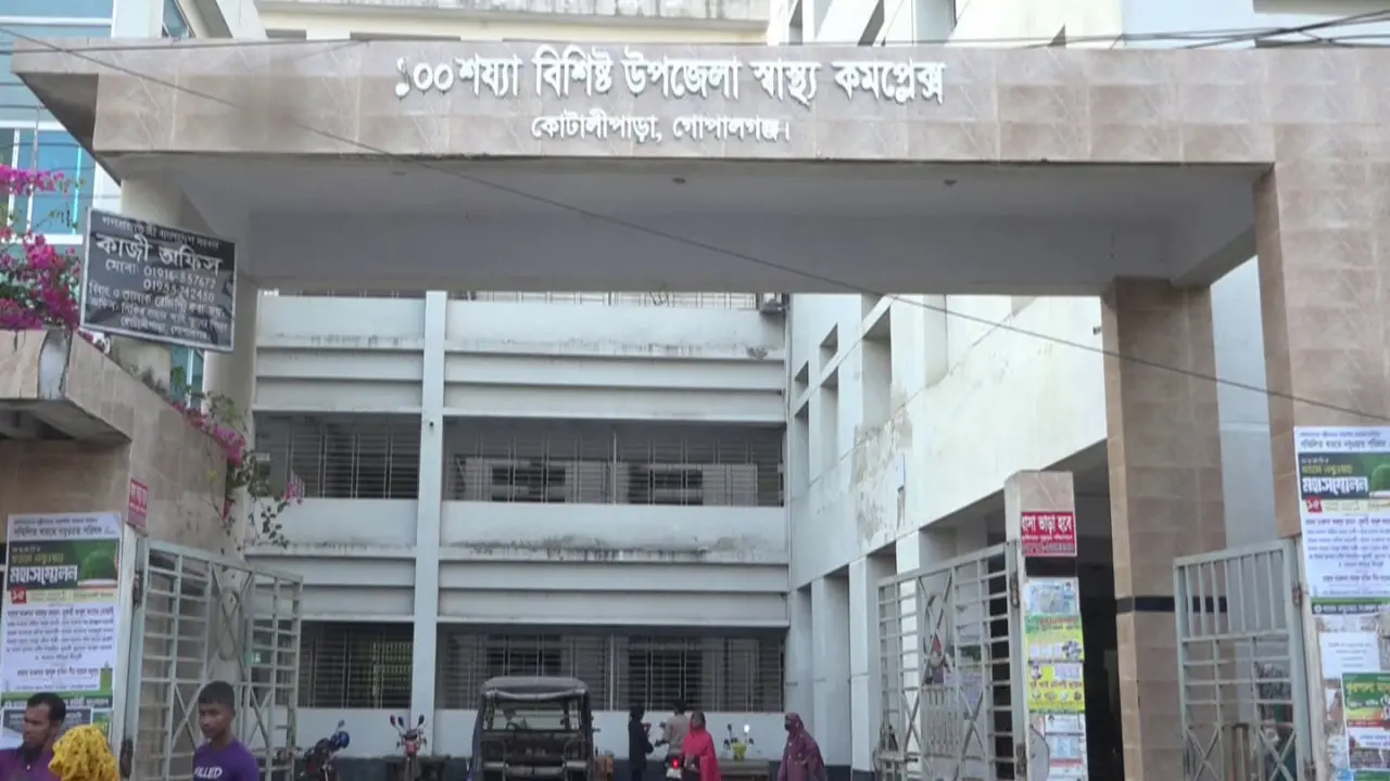 গোপালগঞ্জে গাছ চাপায় আশ্রমের সেবায়েতের নিহত