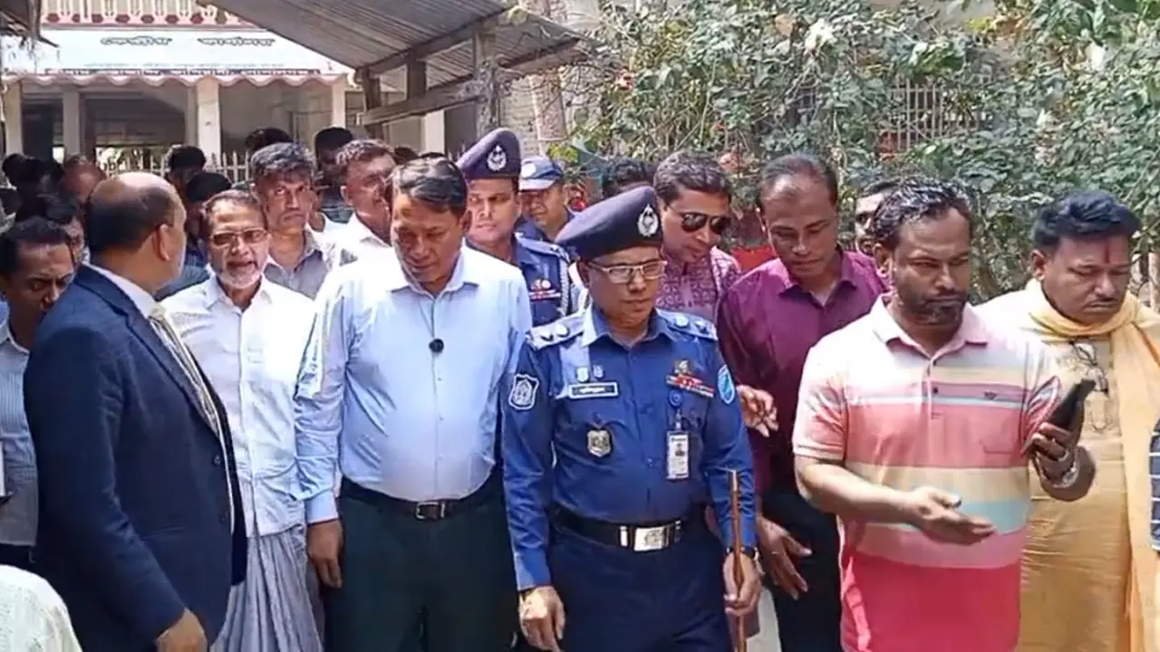 গোপালগঞ্জে মঁতুয়া সম্প্রদায়ের তীর্থভূমি শ্রীধাম ওড়াকান্দি পরিদর্শস করলেন সাংসদ