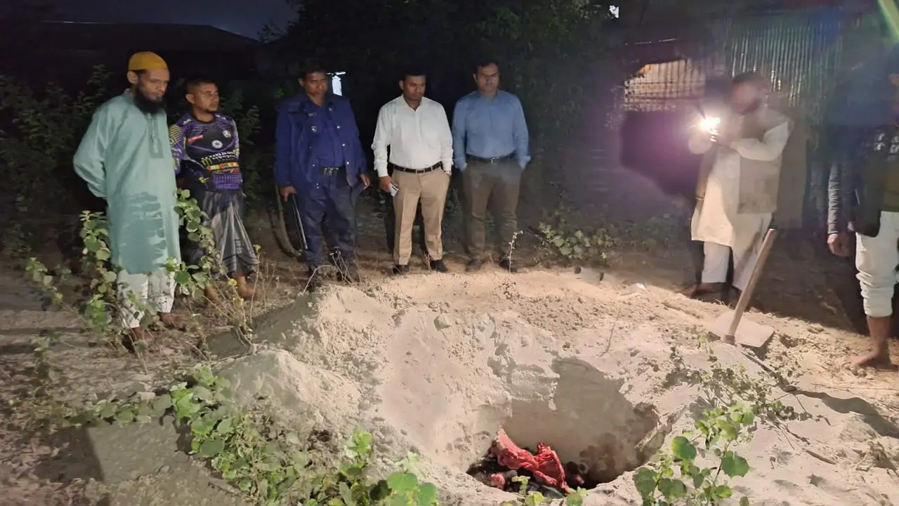 গোপালগঞ্জে মরা গরুর মাংস বিক্রি করতে গিয়ে যা ঘটলো