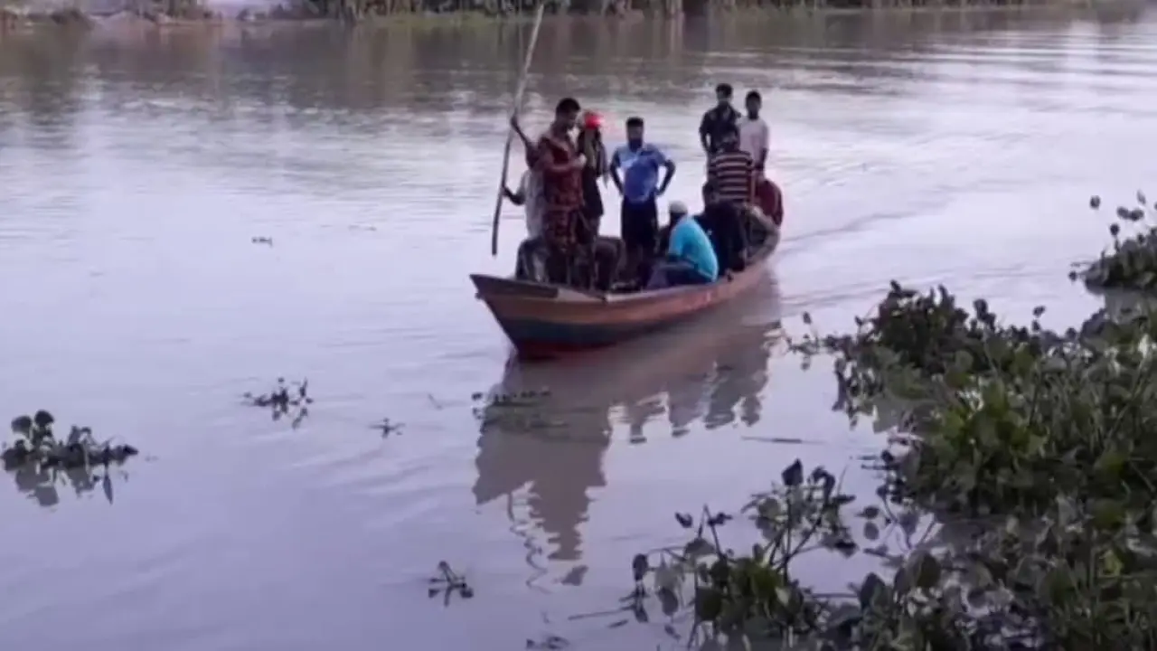 গোপালগঞ্জে মুধুমতি নদীতে গোসল করতে নেমে নিখোঁজের একদিন পর শিশুর মরদেহ উদ্ধার