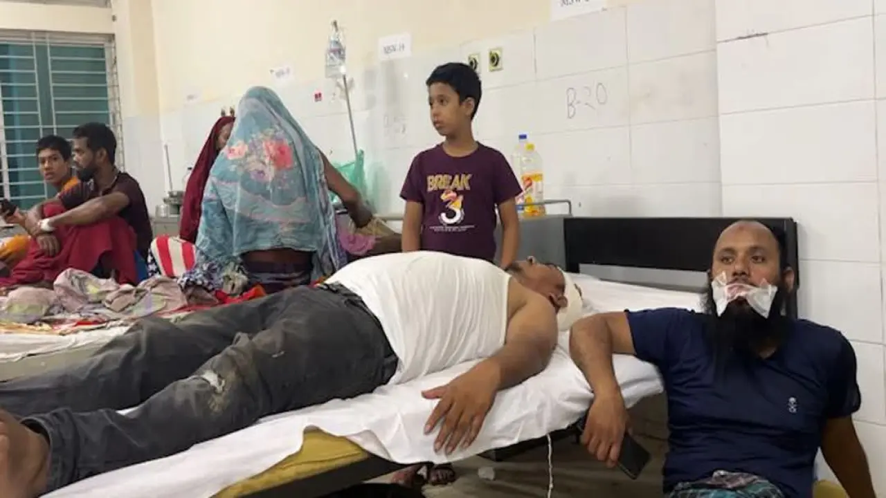 গোপালগঞ্জে পাওনা টাকা চাওয়াকে কেন্দ্র করে দুই পক্ষের মধ্যে সংঘর্ষের ইউপি সদস্যসহ আহত-১৫