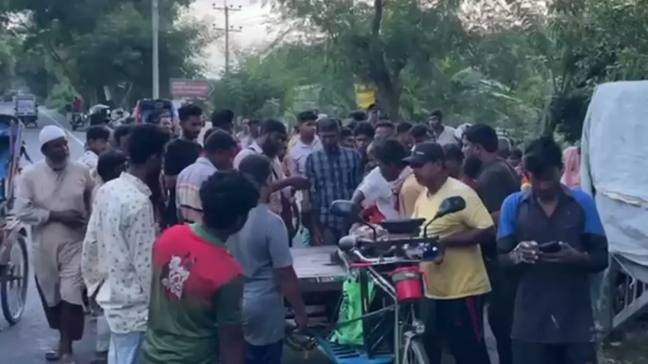 গোপালগঞ্জে ট্রাক চাপায় বৃদ্ধ নিহত