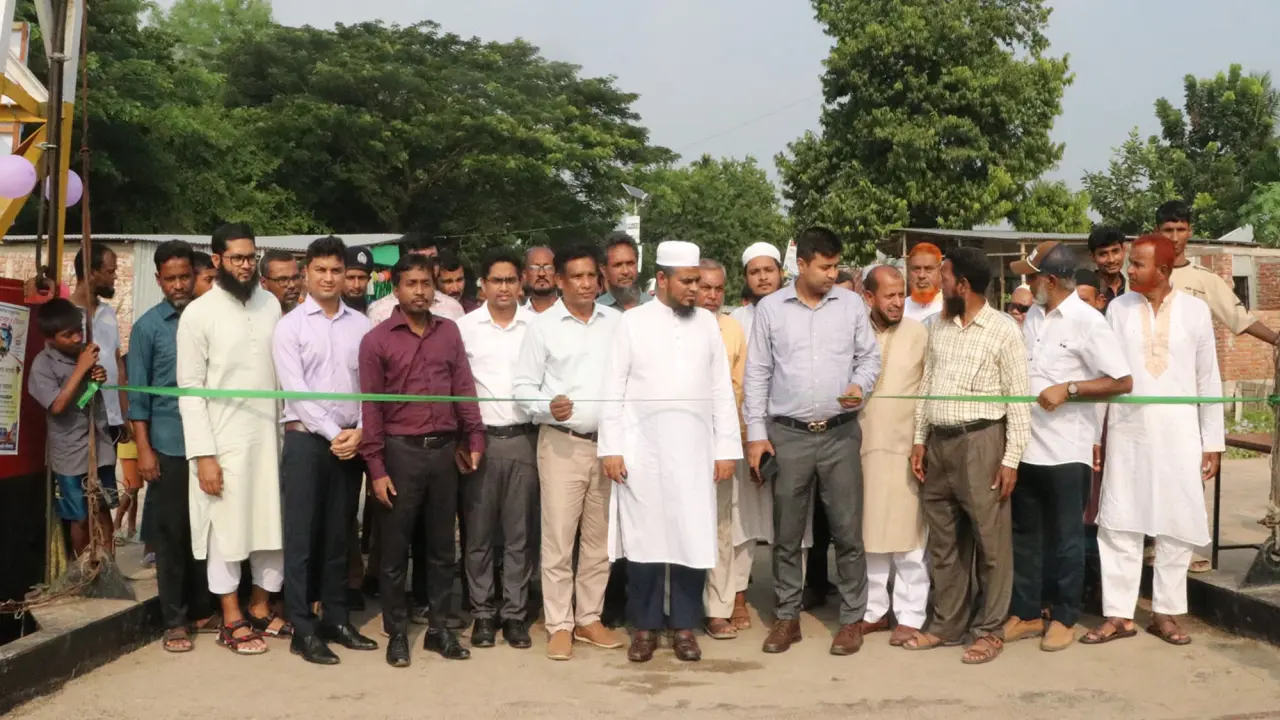 গোপালগঞ্জের মধুমতি নদীর জয়নগর ফেরী ঘাট উদ্বোধন, ঘটবে দুই জেলার মানুষের অর্থনৈতিক উন্নয়ন