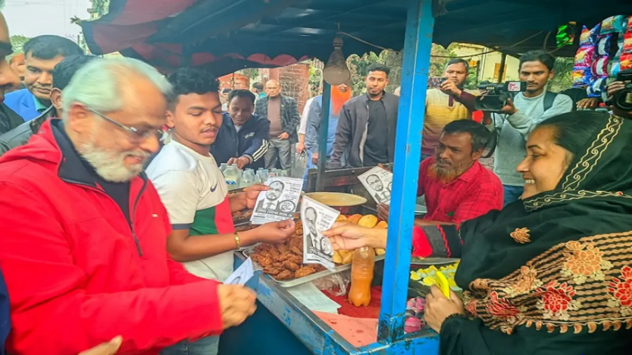 জাতীয় পার্টি চাঁদাবাজি দখলবাজি করে নাই. রংপুরে নিজ আসনে জিএম কাদের