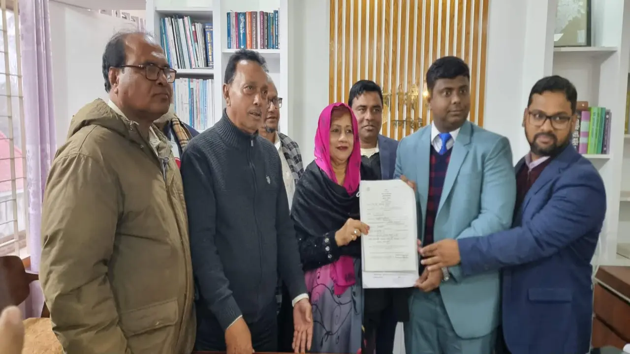 ঝালকাঠি-২ আসনে  নলছিটিতে মনোনয়নপত্র দাখিল করলেন   বিএনপির প্রার্থী ইলেন ভুট্টো  জামায়াতে ইসলামীর এসএম নেয়ামুল করিম