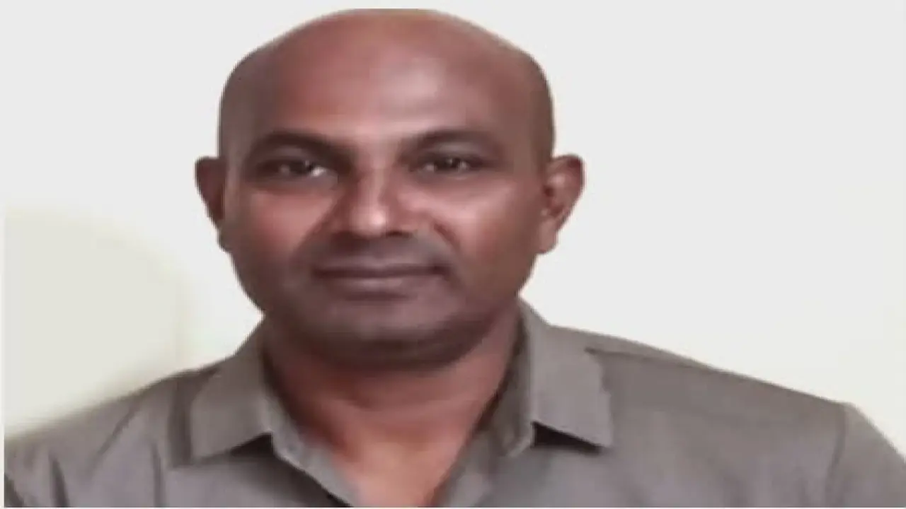 কেশবপুরে ধানক্ষেতের পাশে পাওয়া গেল মৎস্য ব্যবসায়ীর মরদেহ।