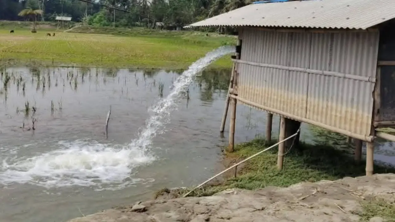 কেশবপুরে ভূগর্ভস্থ  পানি উত্তোলনের অপরাধে দন্ড