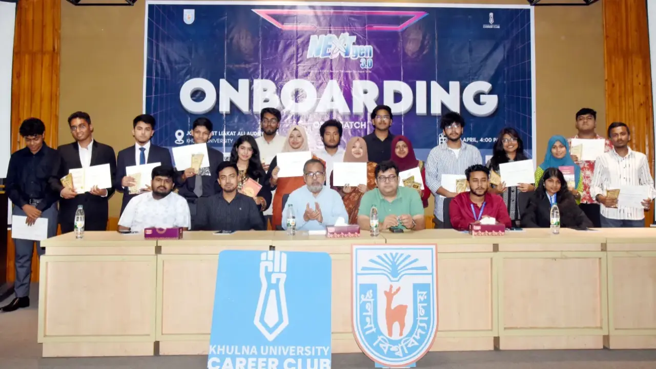 খুবি ক্যারিয়ার ক্লাবের ‘নেক্সটজেন ৩.০’: নতুন শিক্ষার্থীদের পথচলার আনুষ্ঠানিক সূচনা