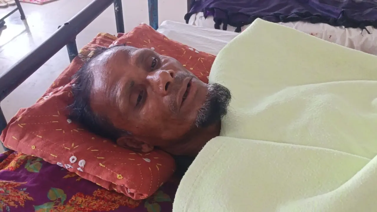 কুকুর ধরলো চোর!