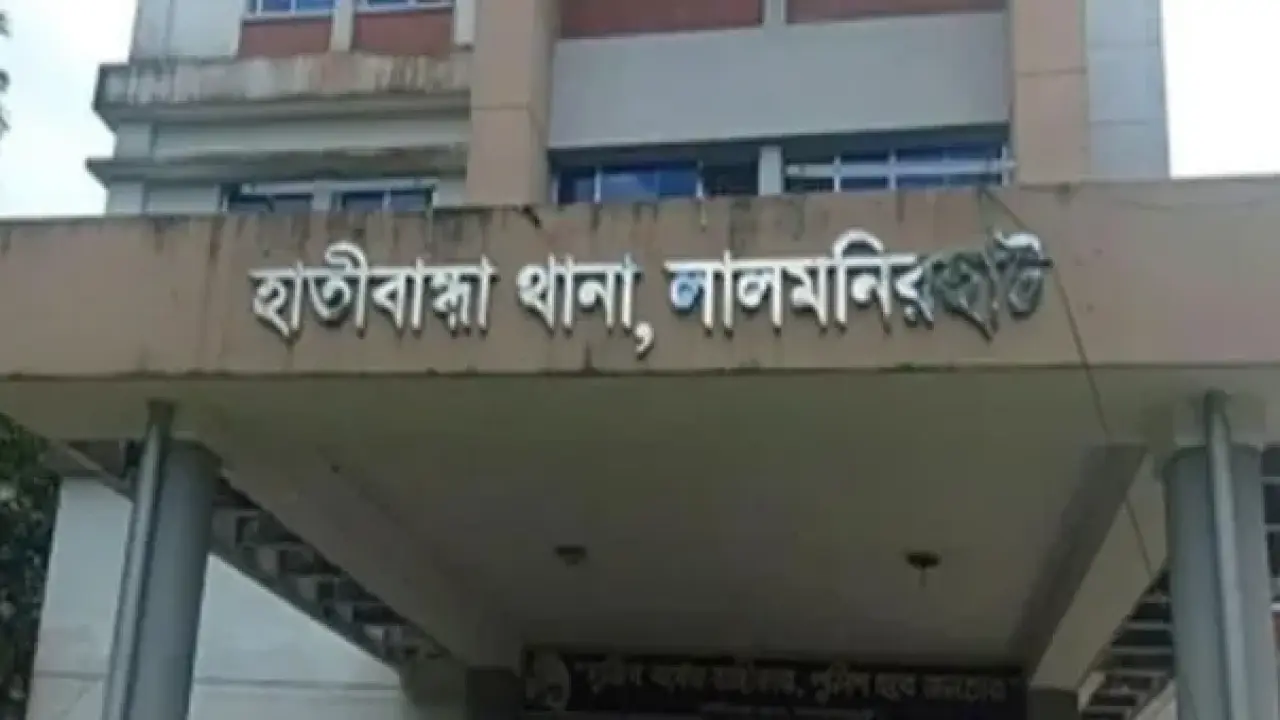 লালমনিরহাটে শাশুড়িকে ধর্ষণ মামলায় গ্রেপ্তার জামাই! জামিন পেয়ে চাচি শাশুড়িকে কুপ্রস্তাব!