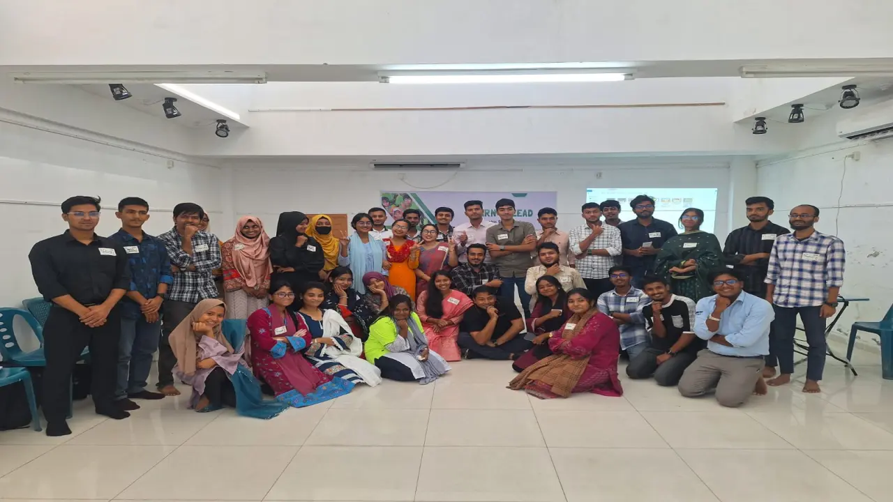 “লার্ন টু লিড” শীর্ষক নেতৃত্ব উন্নয়ন কর্মশালা অনুষ্ঠিত