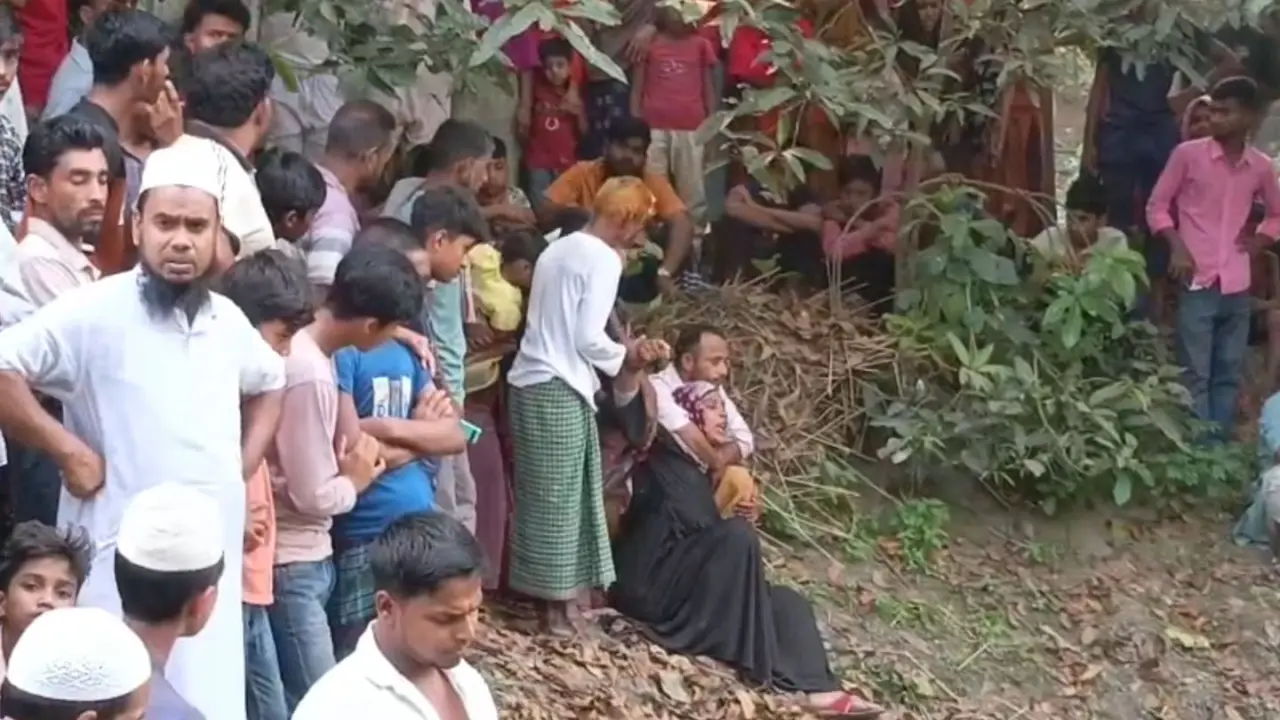 নিখোঁজের তিন মাস পর গোপালগঞ্জে পুকুরের কচুরীপানার মধ্য থেকে যুবকের গলিত মরদেহ উদ্ধার