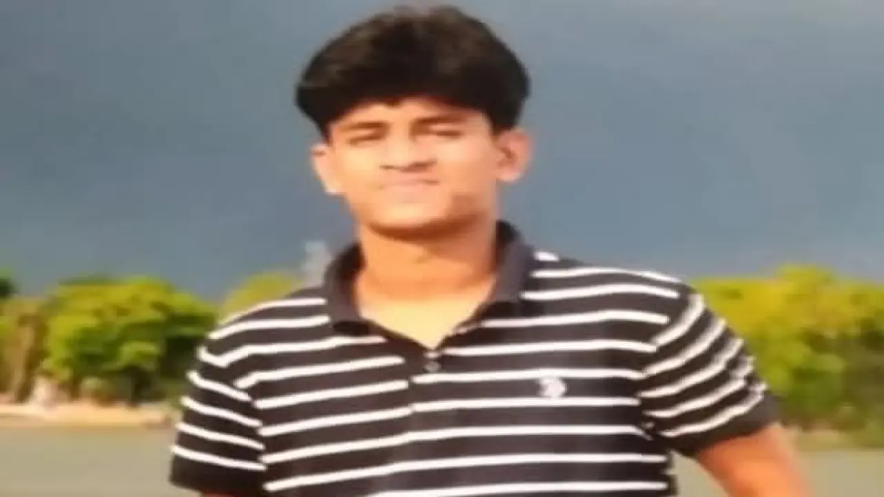 নির্বাচনী পরীক্ষায় অকৃতকার্য হয়েও এসএসসি পরীক্ষা: রহস্যময় প্রবেশপত্র নিয়ে তোলপাড়