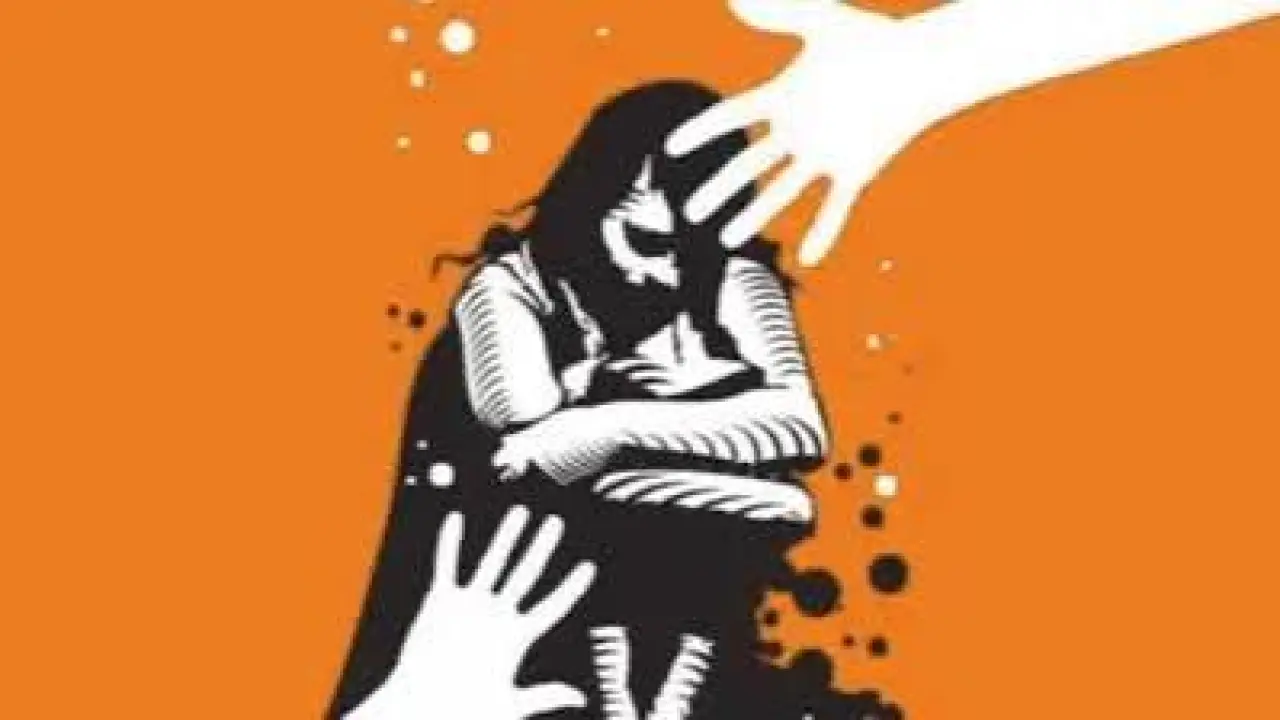 নির্যাতনের ক্ষত আড়ালে, নীরবতার দায় সমাজের