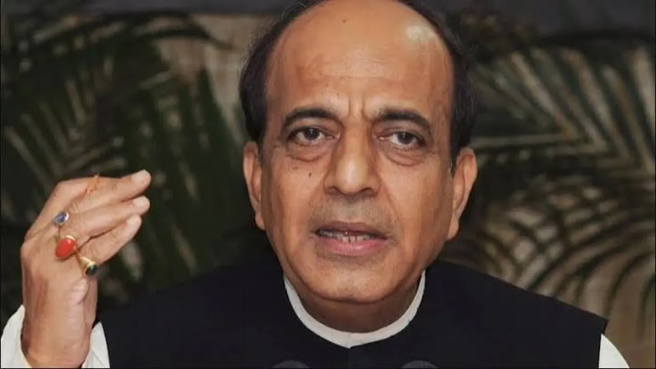 প্রধানমন্ত্রীর ভারত সফর বাংলাদেশের অগ্রাধিকারের বিষয়: ত্রিবেদী