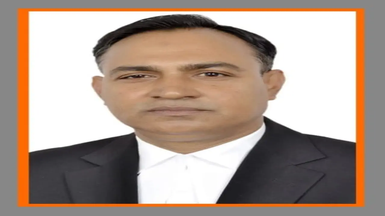 রাজনৈতিক সফরে লন্ডনে ব্যারিস্টার মনিরুজ্জামান আসাদ      বরিশাল-৩ আসনে মনোনয়নপ্রত্যাশী তরুণ নেতার সফর ঘিরে জোর আলোচনার ঝড়