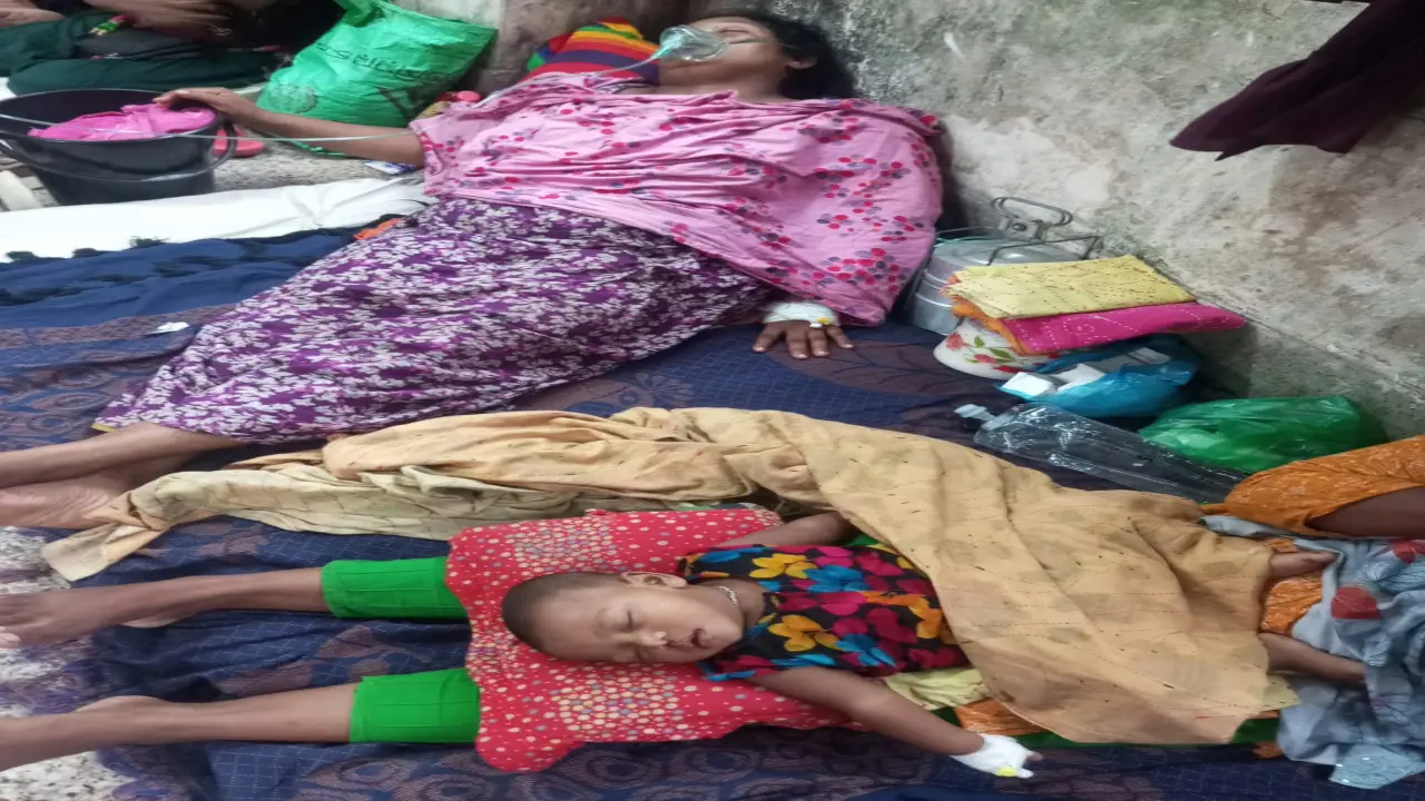রাঙ্গাবালীতে তুচ্ছ ঘটনাকে কেন্দ্রকরে মা-মেয়েকে মারধরের অভিযোগ, হাসপাতালে ভর্তি