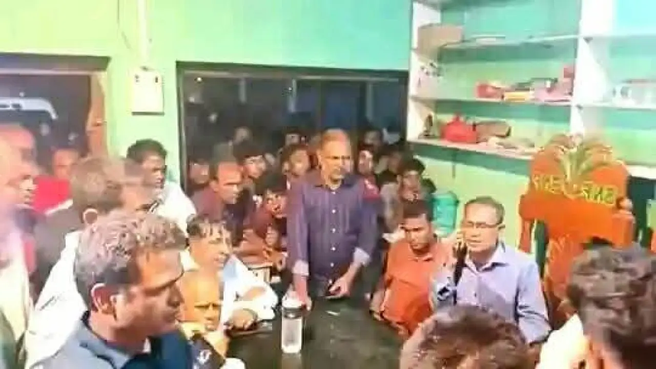 রংপুরে ব্যাক্তিগত ঝগড়া নিয়ে বিএনপি কার্যালয় ভাঙচুরের অভিযোগ
